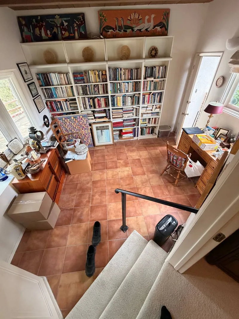 Floor replacement in Woodland Hills